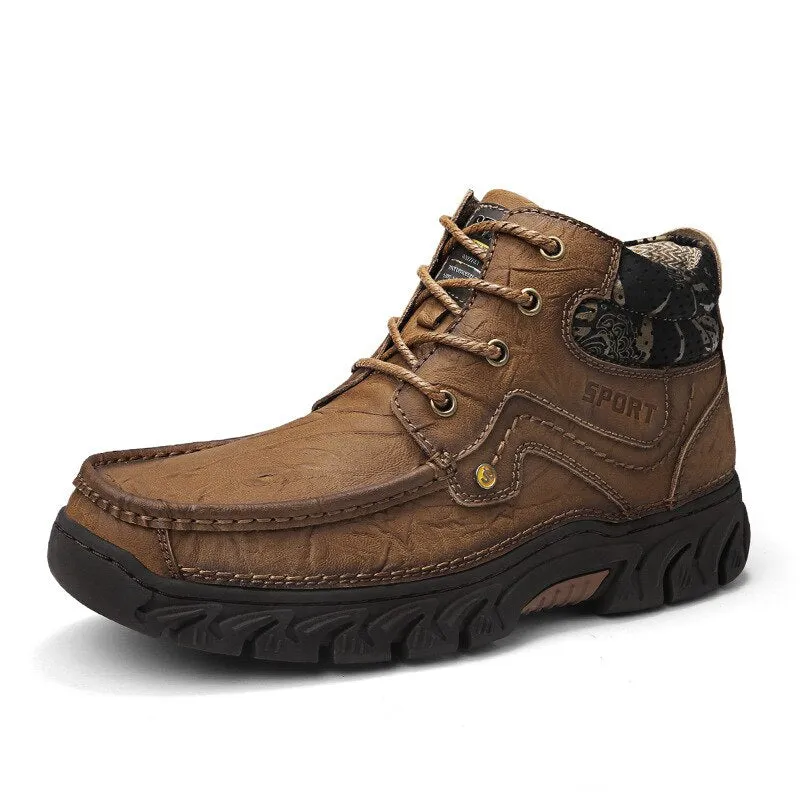 2020 new outdoor casual shoes British business men's leather shoes  men's shoes Male Hiking Boots Work Shoes