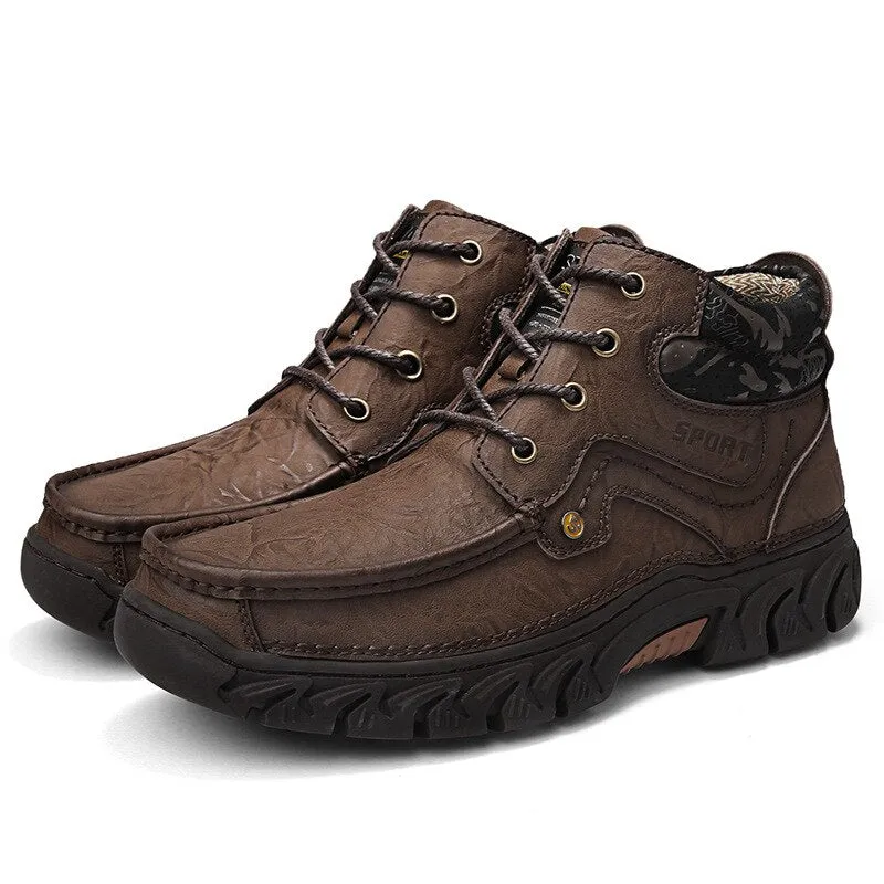2020 new outdoor casual shoes British business men's leather shoes  men's shoes Male Hiking Boots Work Shoes