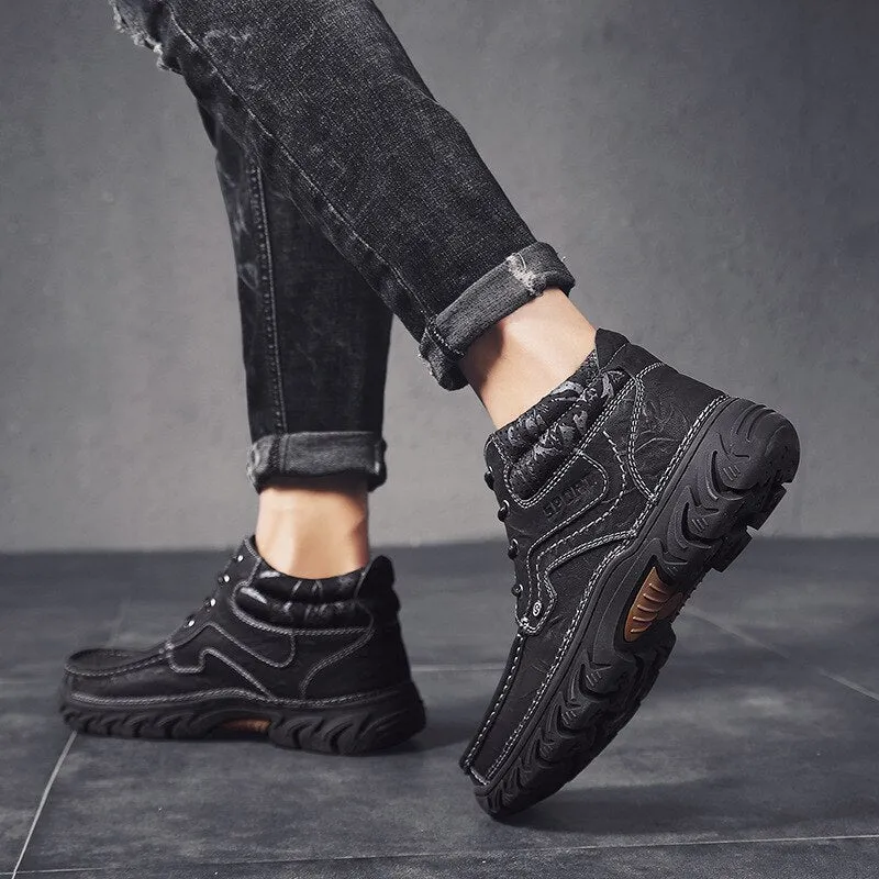 2020 new outdoor casual shoes British business men's leather shoes  men's shoes Male Hiking Boots Work Shoes