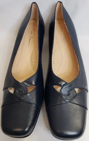 2.25" Elizabeth -- Women's Leather Pump -- Navy Blue
