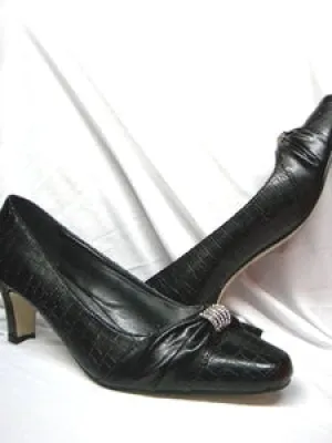 2.75" Gabriella -- Women's Dress Shoes-- Black Croc Print