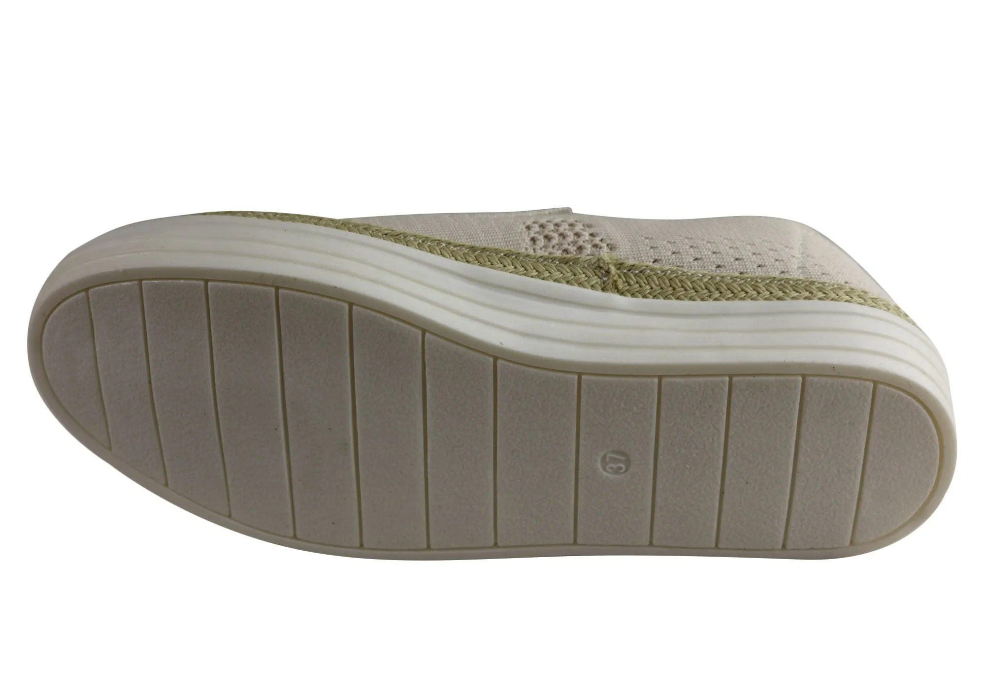 CC Resorts Opera Womens Comfortable Slip On Casual Shoes
