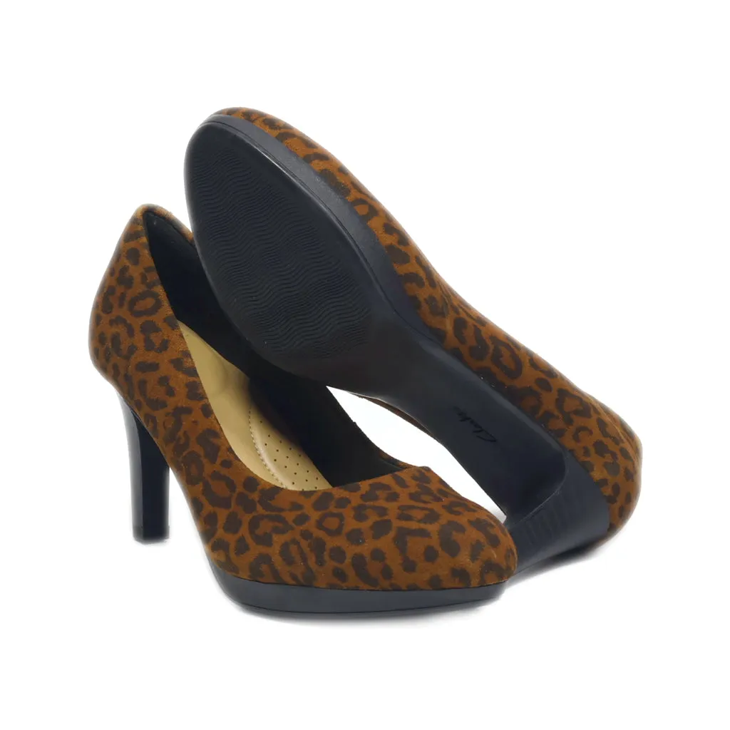 Clarks High-Heel Shoes Leather Yellow Colour For Women