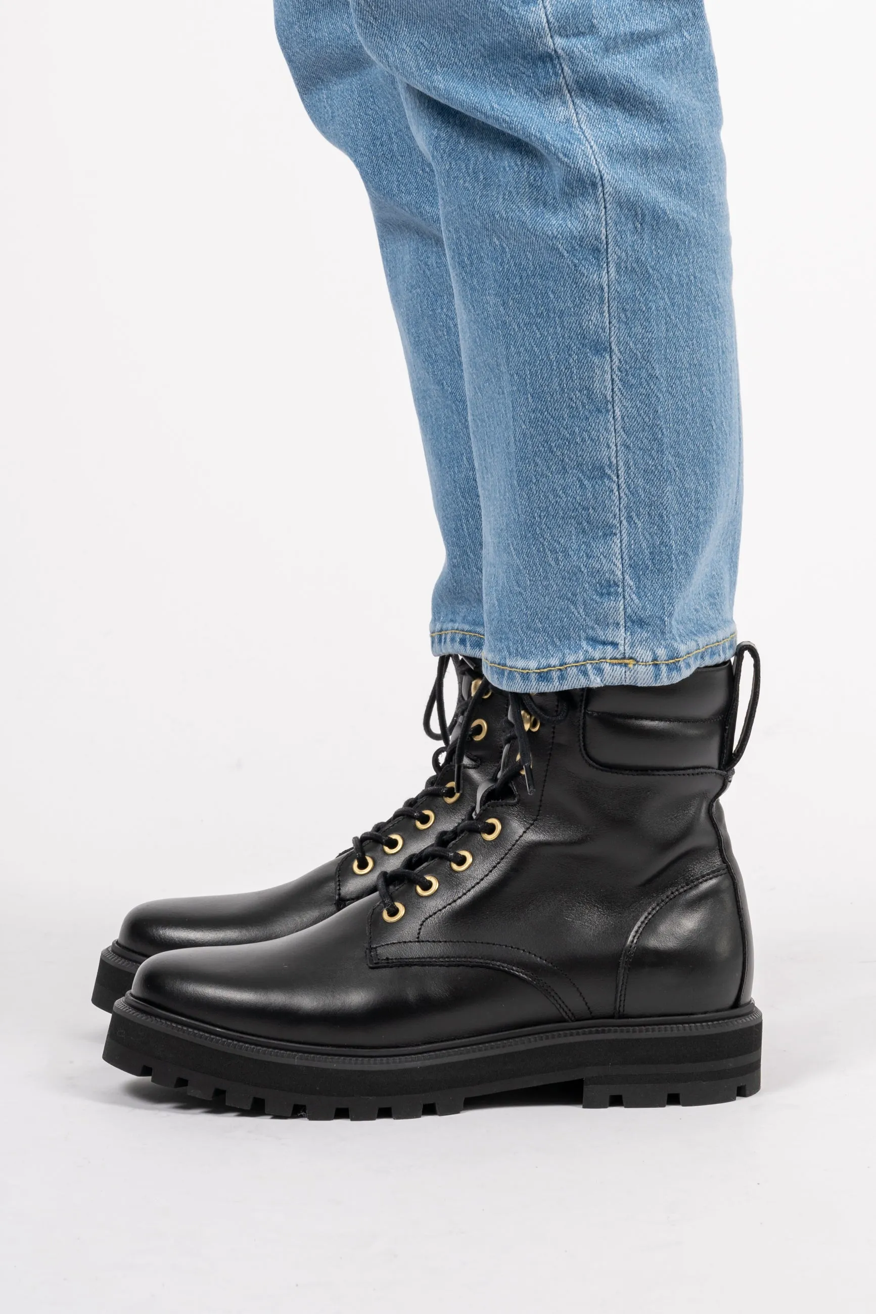 Combat - Black