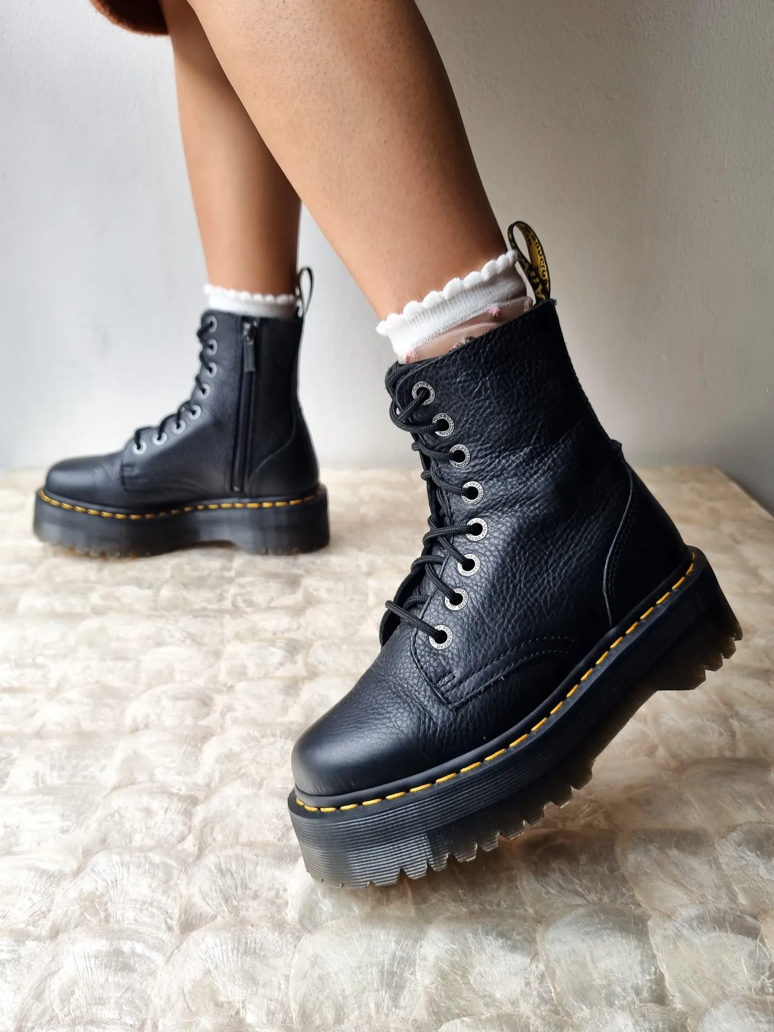 DR. MARTENS JADON BLACK PISA