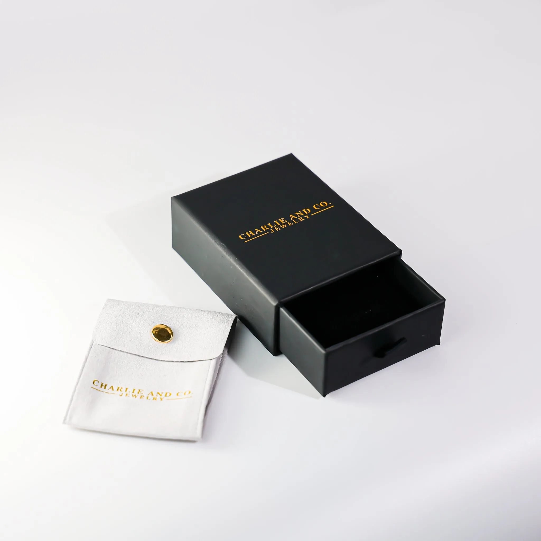 Gold Baby Shoes Pendant Model-1720