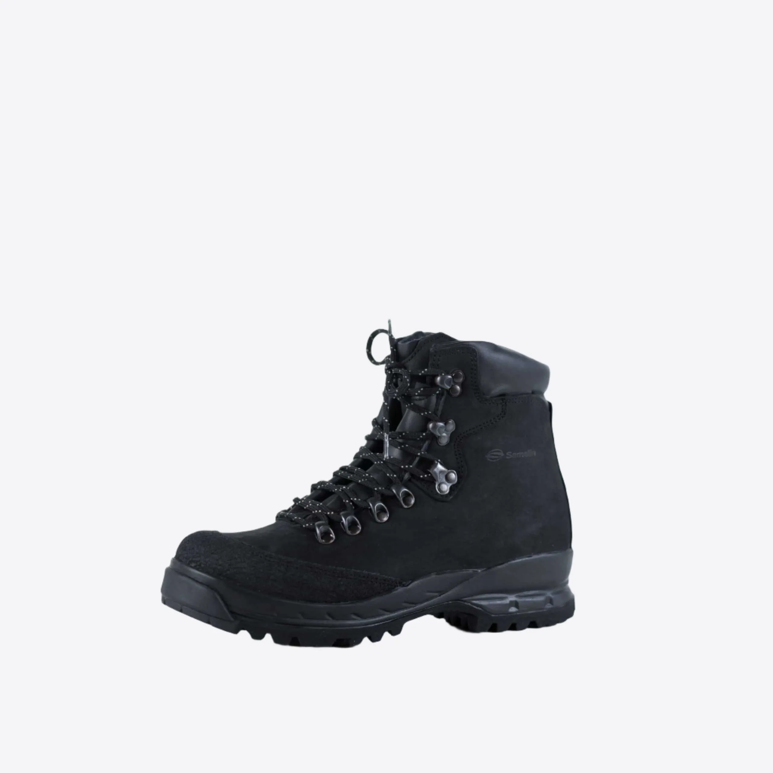 Hiking - 553P - Black
