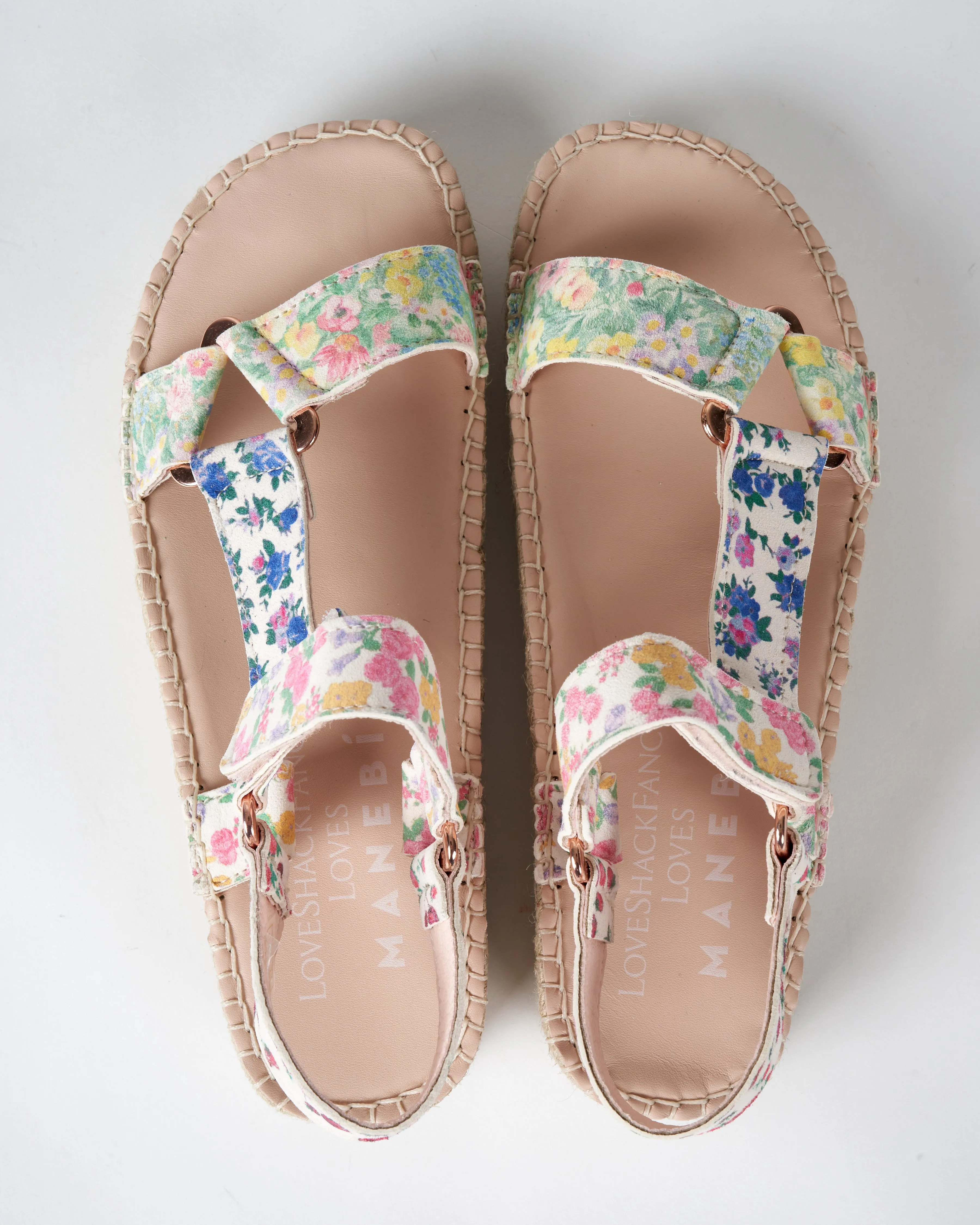 hiking sandals - mixed flowers flat sandal
