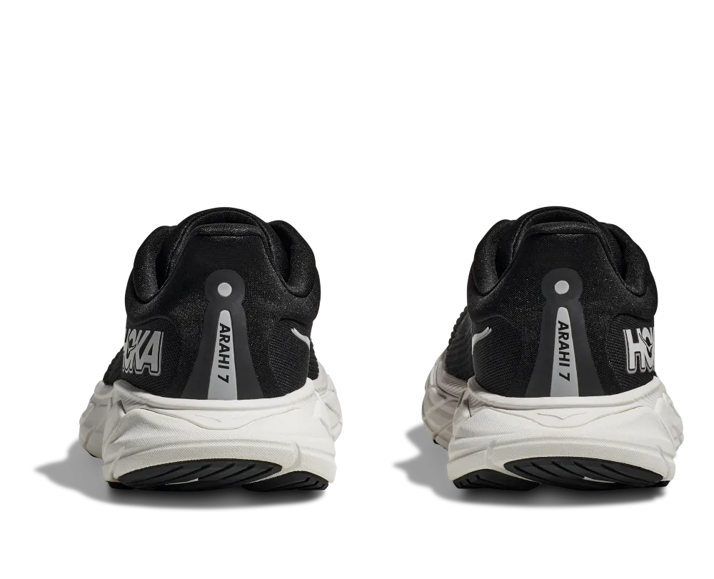 'Hoka' Men's Arahi 7 - Black / White