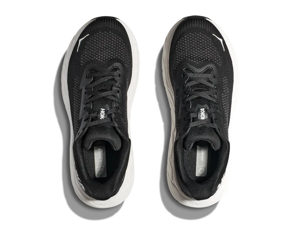 'Hoka' Men's Arahi 7 - Black / White