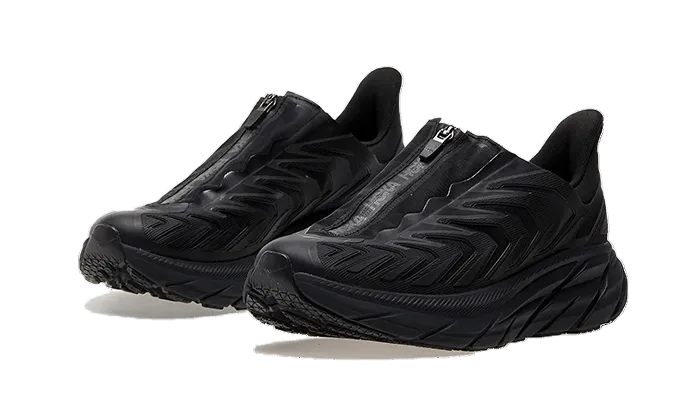 Hoka One One Project Clifton Triple Black