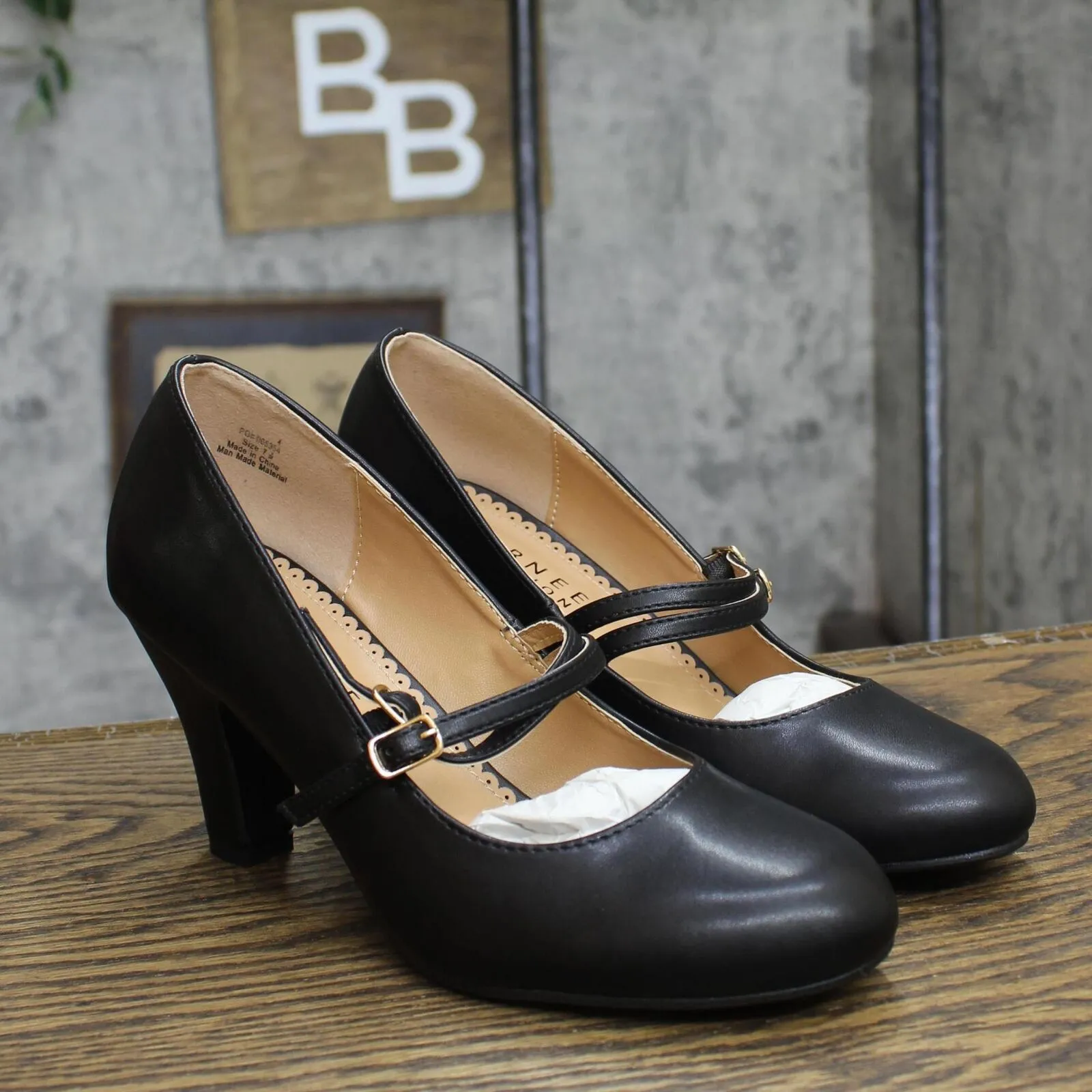 Journee Collection Womens Windy Round Toe Block Heel Mary Jane Pumps Black 7.5M