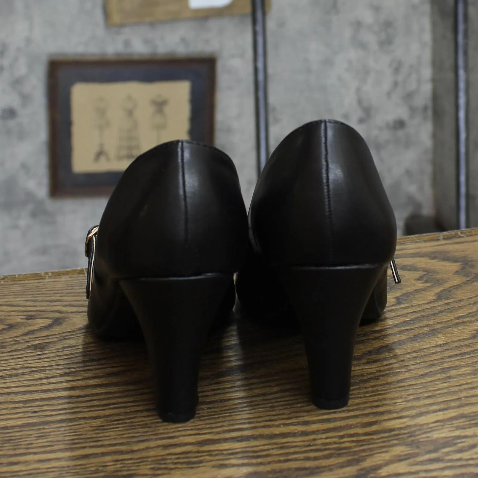 Journee Collection Womens Windy Round Toe Block Heel Mary Jane Pumps Black 7.5M