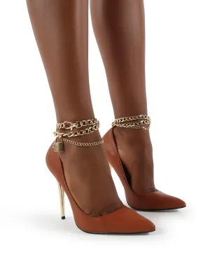 Luv Tan Pu Lock Chain Anklet Stiletto Court Heel