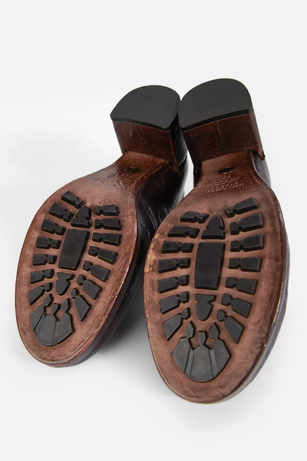MADISON chocolate-brown lace up hiking shoes.