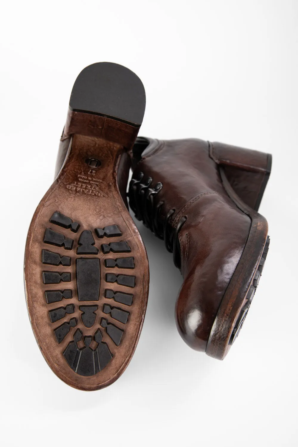 MADISON chocolate-brown lace up hiking shoes.