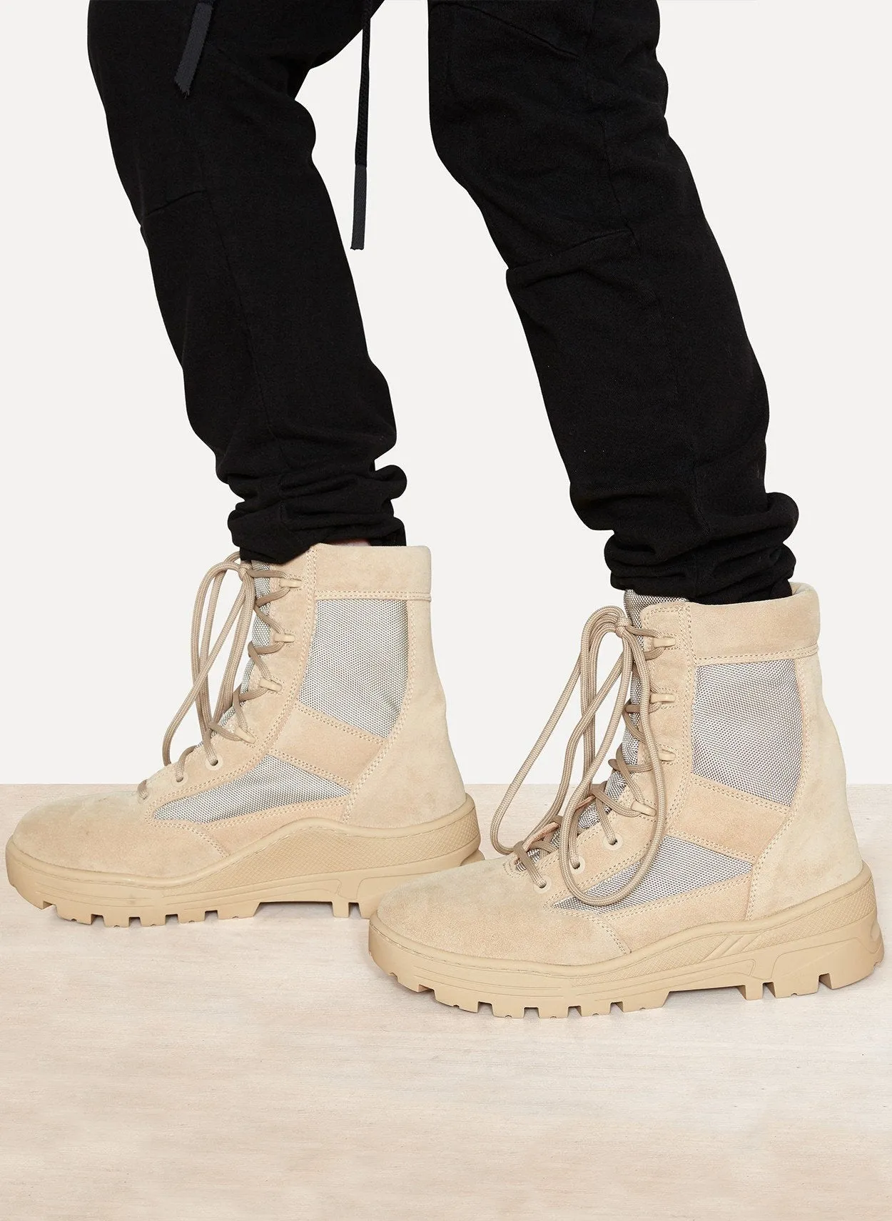 Mens Combat Boot Crosta Light Sand Calfskin Suede