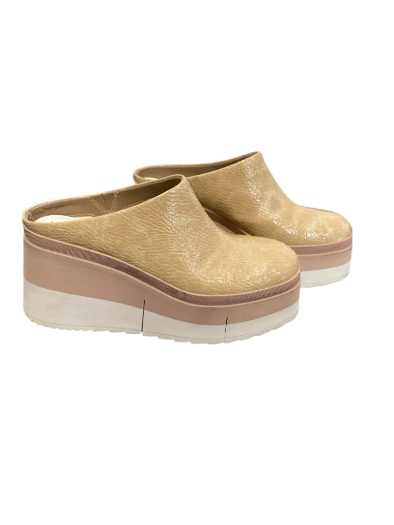 Naked Feet Shoe Size 6.5 Beige Patent Leather Slip On Clog Flatform Shoes