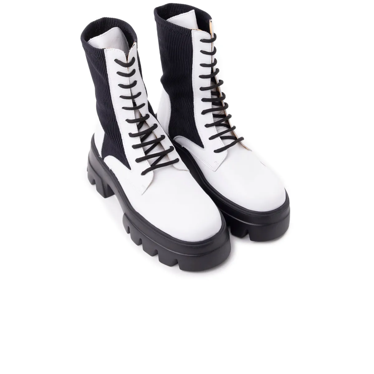 Newark White Leather