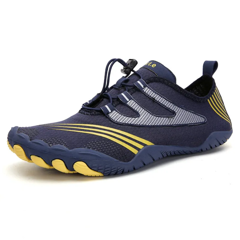 Non-slip buckle swimming shoes