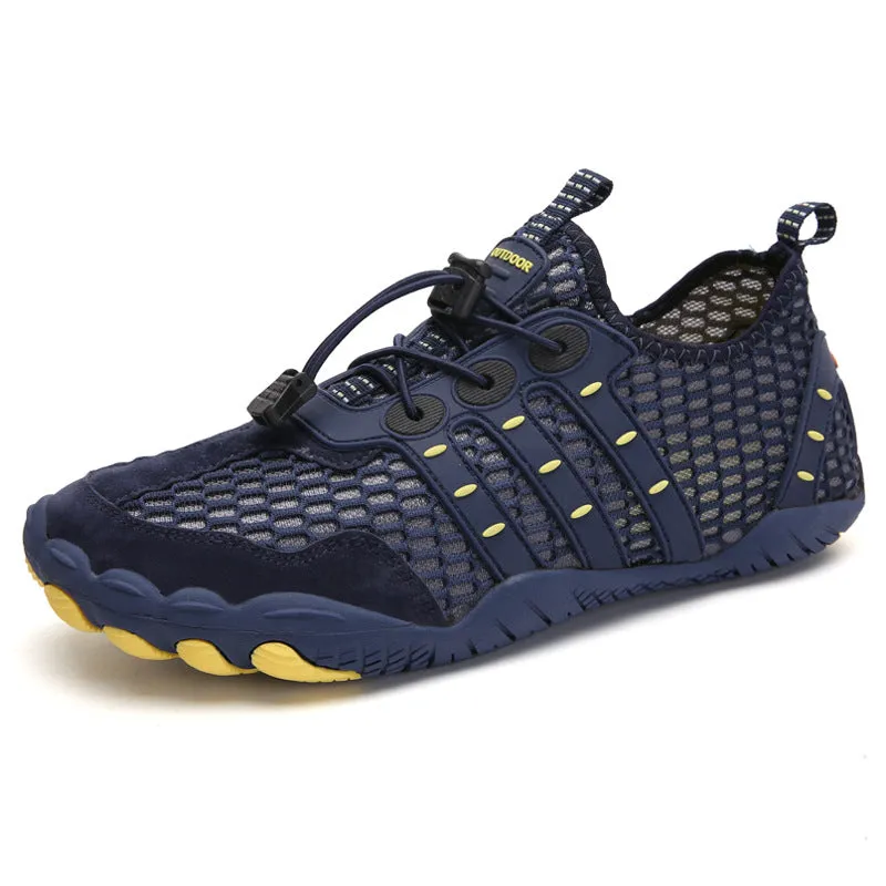 Non-slip buckle swimming shoes