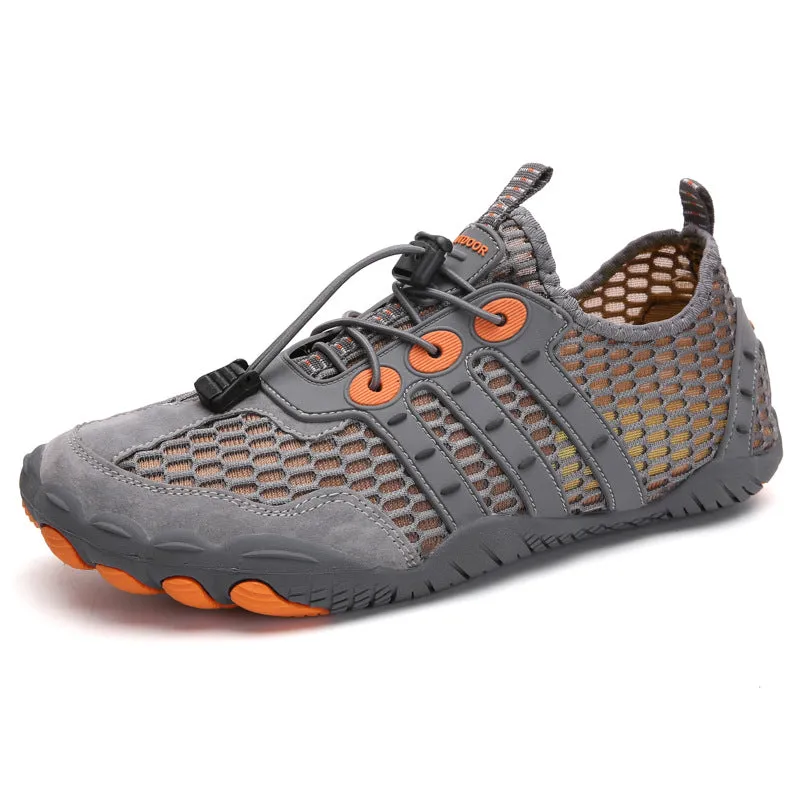 Non-slip buckle swimming shoes