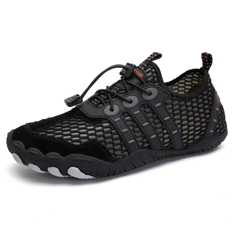 Non-slip buckle swimming shoes